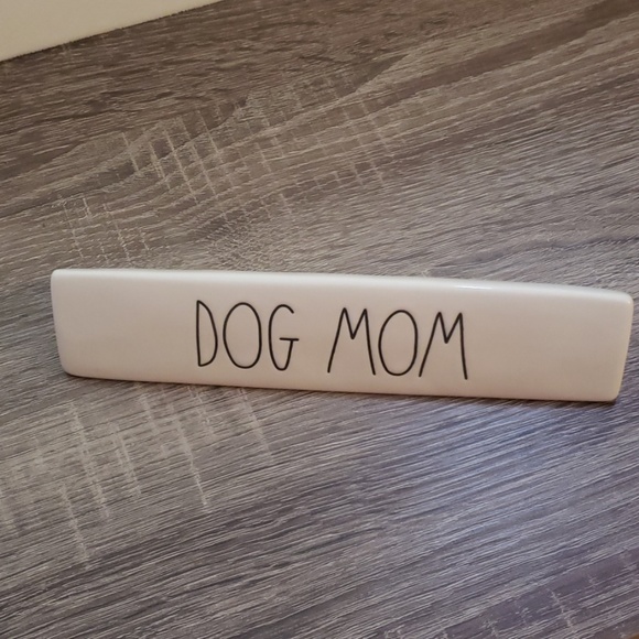 Rae Dun "DOG MOM" Desk Sign Paperweight Plaque - Picture 2 of 4
